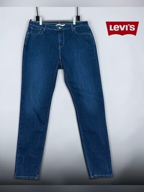 Levi’s 721 High Rise Skinny Jeans, 18W Plus Size, Dark Wash Stretch